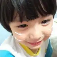 qq头像我是不是你最疼爱的人可爱
