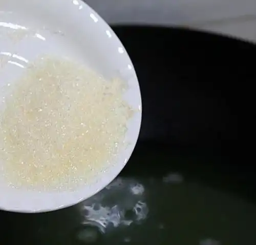 椰蓉黄瓜凉糕,清爽怡人的绿色小甜品
