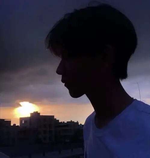 男头像个性微信qq头像文案喜欢就争取得到就珍惜错过就忘记
