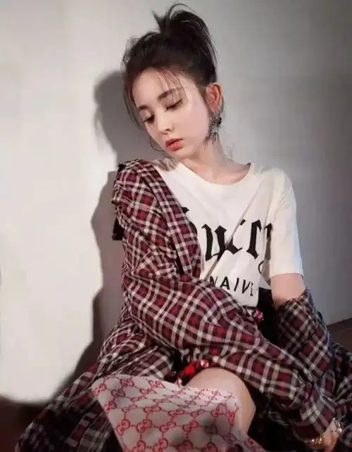 别小看基础发型,它能让你美上天
