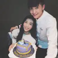 男女白衬衫情侣头像微信头像图片大全
