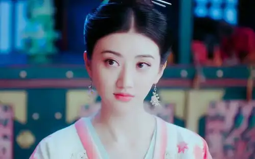 景甜新剧热血开播,化身俊俏小公子,狂撩男主陈柏霖
