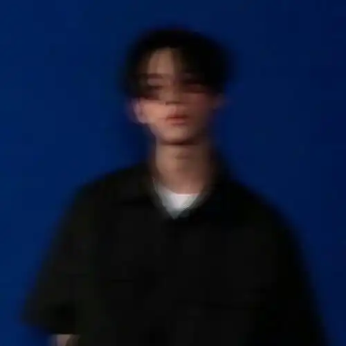头像蓝色系男头像

