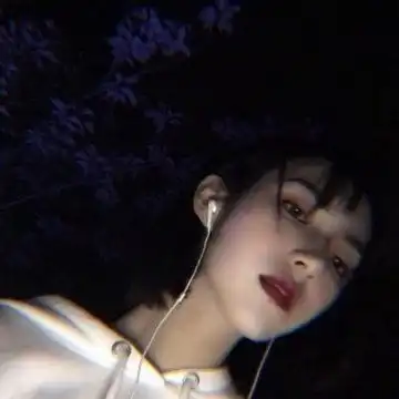 堆糖干净好看美女头像

