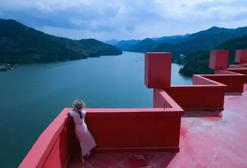 云和这座粉色的梦幻城堡,简直让人少女心炸裂
