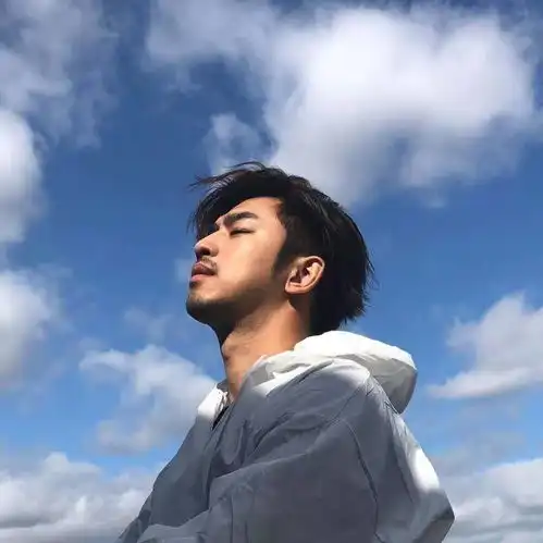 忘掉那个李大仁吧,陈柏霖才是文艺邋遢风的鼻祖
