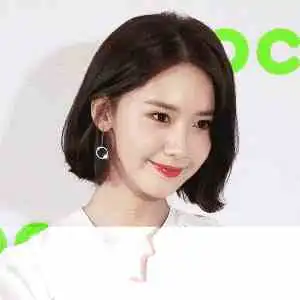 高圆圆剪短发撞脸郑爽,未修图她长这样...
