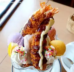 吃货特供日本芭菲甜品竟搭配油炸食物

