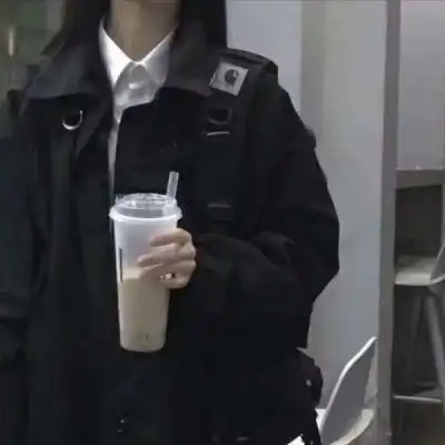 特别火爆的现实文案
