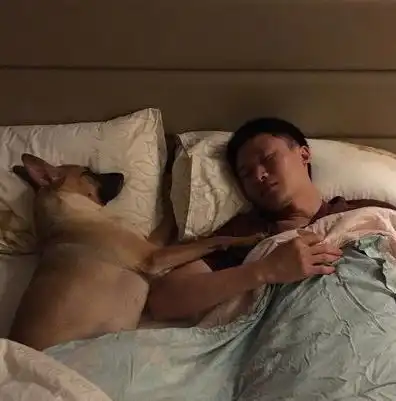 搞笑段子小伙子,你人不错,听我一句劝,和我女儿分手吧媳妇
