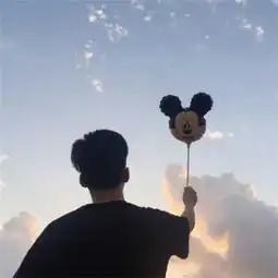 唯美浪漫情侣头像一男一女
