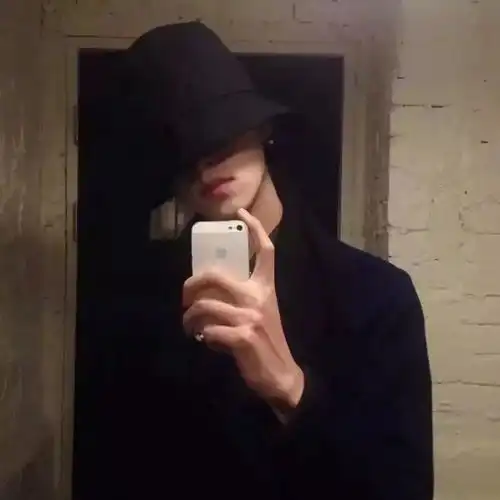 男生头像微信头像男

