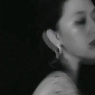 黑白个性头像女生,个性头像女生气质高冷
