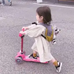 头像女可爱萌小孩搞怪逗比小孩图片头像
