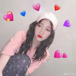 关晓彤的春日穿搭亮到我了,小仙女赶紧来一打
