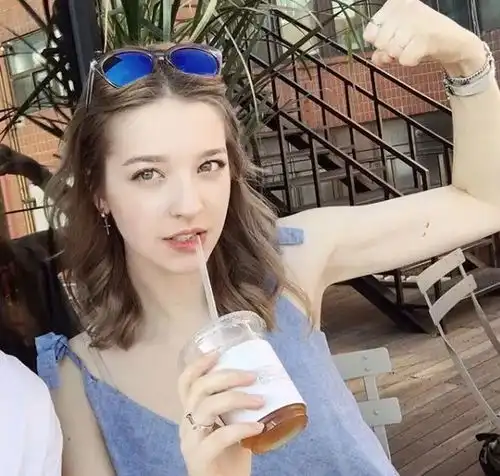 战斗民族的美少女,中国男人都想娶回家
