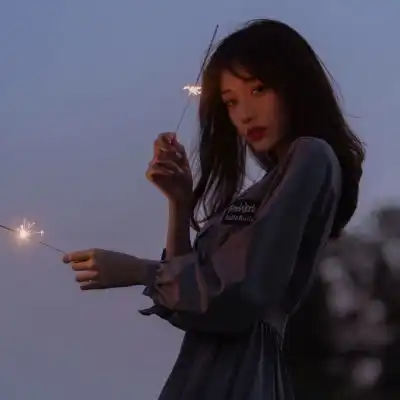 梦晚伤感女头我住的城市从不下女生头像我要个性网
