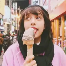 女生欧美系列唯美头像图片
