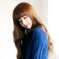 和这个相同的女生头像
