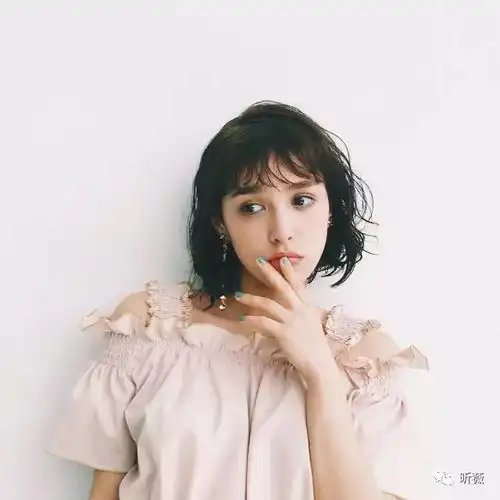 这些日本混血麻豆们也太会穿了吧但我却只想学她们怎样拍照摆pose
