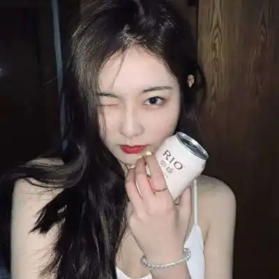 ins风女生头像仙女

