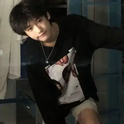 ins小清新文艺范男头足够温柔的男生头像我要个性网
