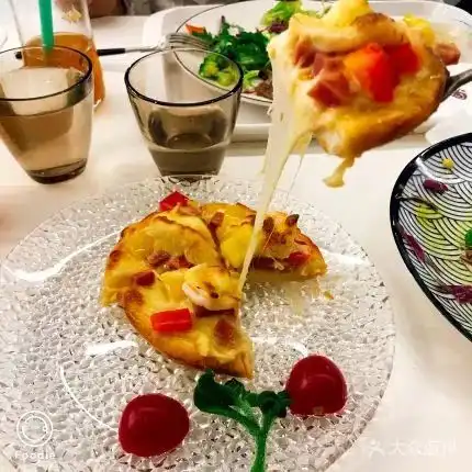 深夜食堂燃烧你的卡路里吃完乌市这六家人气低脂轻食店,明年维密你走秀
