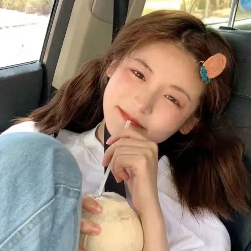 招桃花温柔小众真人女生头像281

