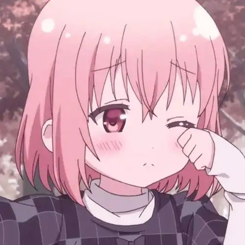 动漫头像神明深爱的少女
