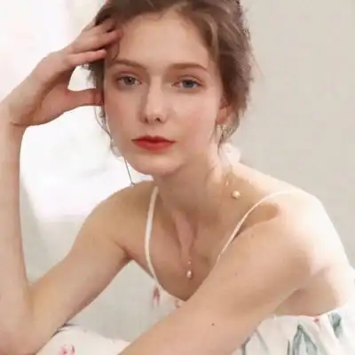 溺毙欧美风成熟简单魅力女头.流微信头像我要个性网
