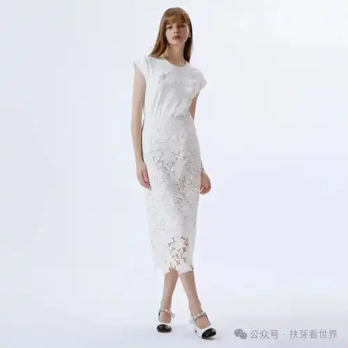 秋日10套白色系搭配,清爽又干净
