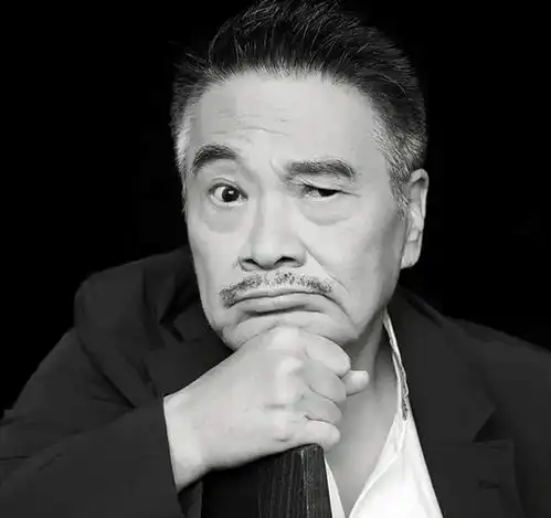32年恩怨情仇,吴孟达和周星驰再也没有下一次合作了
