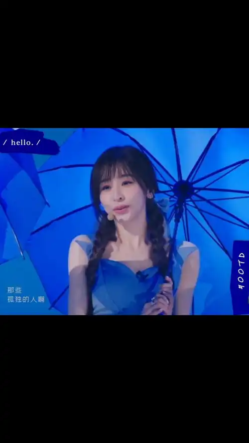 蓝色系超温柔的
