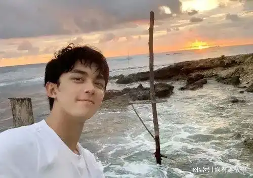 吴磊向涵之的恋情瓜
