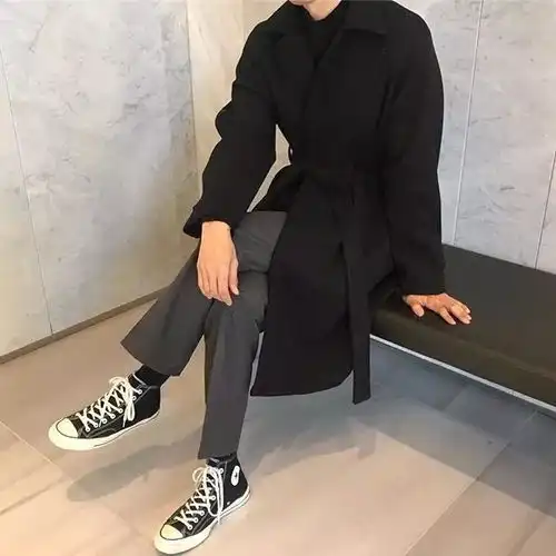 韩国男生的冬季穿搭
