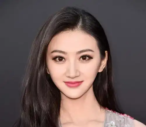 好莱坞电影中的华娱男打星,不只成龙李连杰,还有这位奥运冠军
