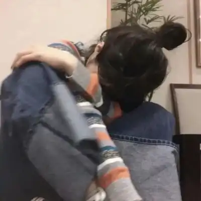 女头月色尤其温柔,人间皆是浪漫
