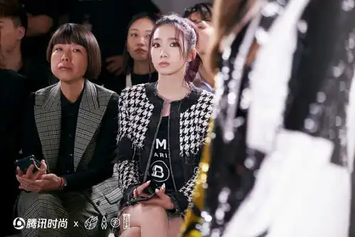 火箭少女101孟美岐巴黎时装周尽显百变气质可盐可甜驾驭多款造型
