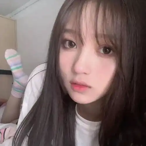 日系女生头像
