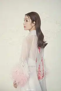 组图演员沈瑶曝光唯美写真宛如画中小仙女
