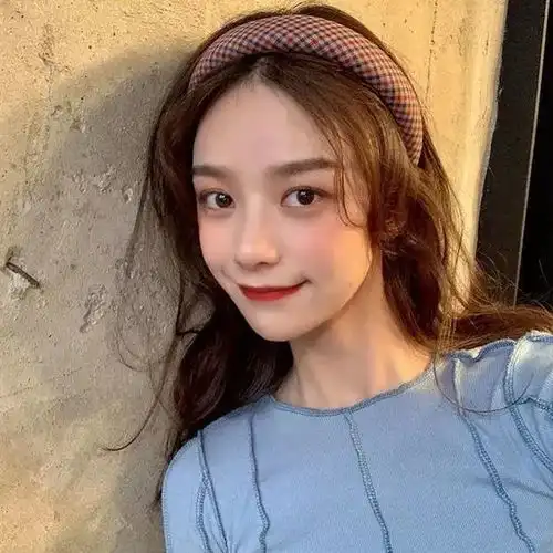 jennie和凯特王妃的同款配饰是它
