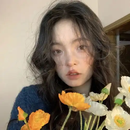 ins一眼就让人爱上的女生头像
