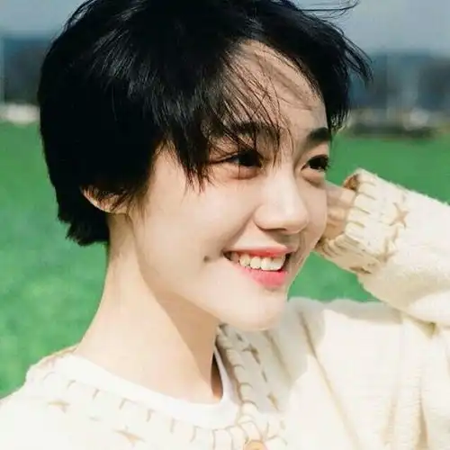 结婚八年了,白手起家到现在很不容易,今年七月他找理由跟我离婚了,离婚之后,我才知道他有了外遇

