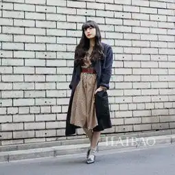 暖色系搭配正当时复古风造型穿不腻
