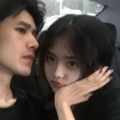 情侣头像一男一女,让爱情温暖你的心
