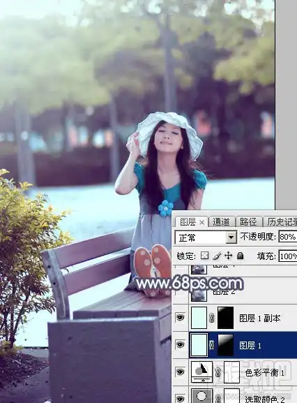 如何用photoshopcc给外景美女加上韩系秋季粉蓝色
