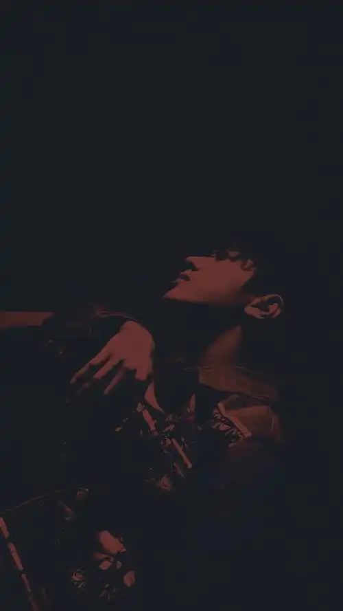 手机壁纸高清黑色背景壁纸个性锁屏
