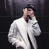 黑暗安静沉默男生头像微信头像图片大全
