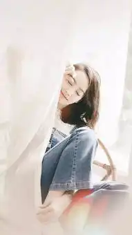 宋茜这身早春毛衣真清纯条纹裤贝雷帽也很温柔,这身搭配满分

