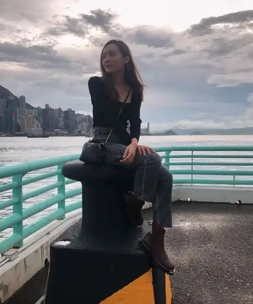 女星私服穿搭大检视名牌收割器是她
